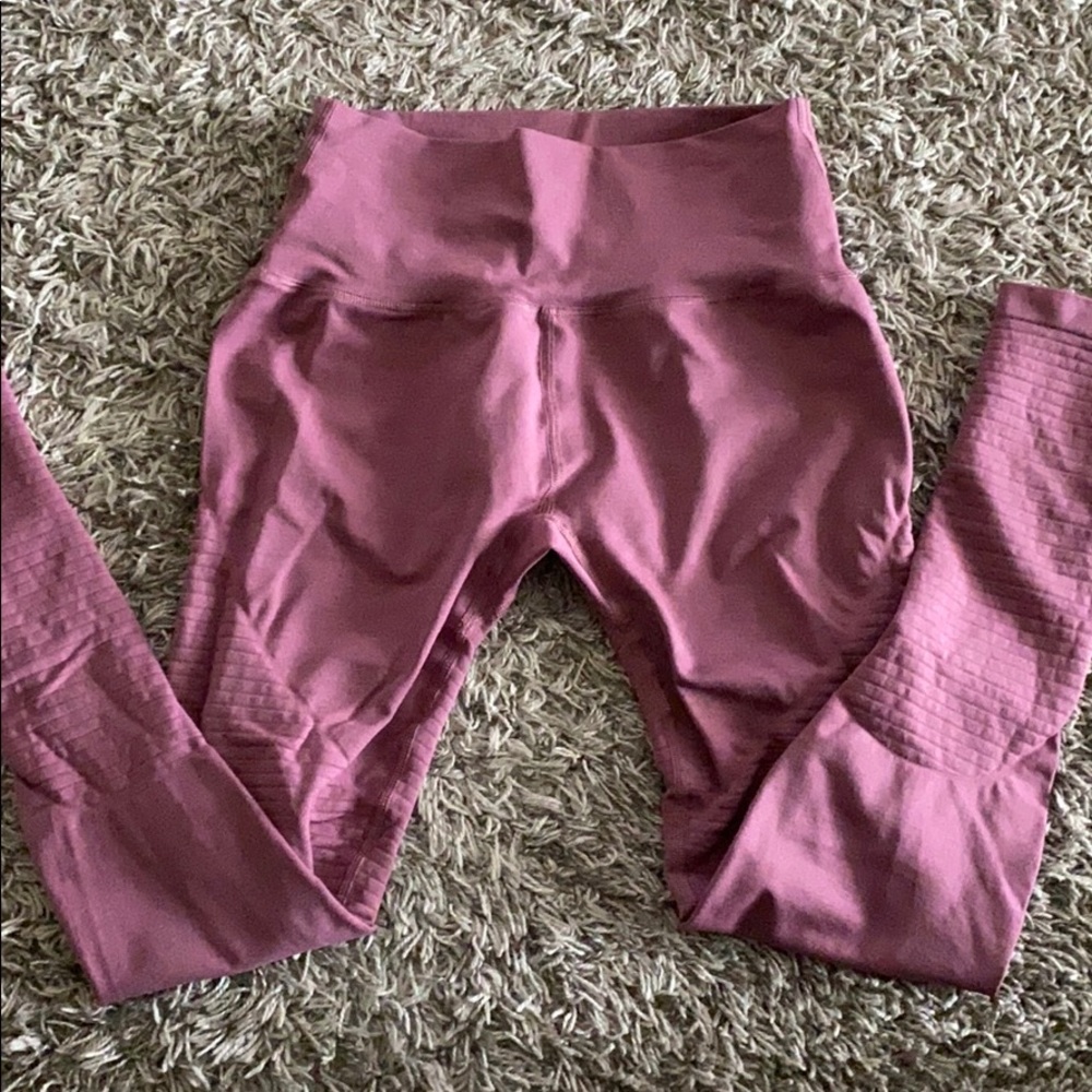 Alphalete leggings
